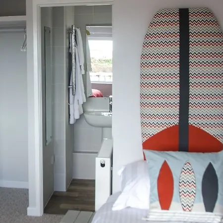 Hotel The Cove 4*